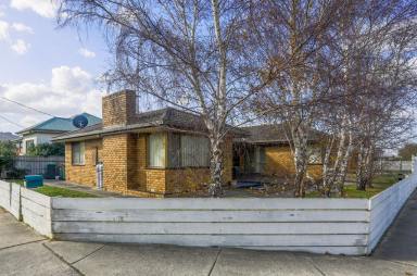 House For Sale - VIC - Apollo Bay - 3233 - Comfortable home in the heart of Apollo Bay  (Image 2)