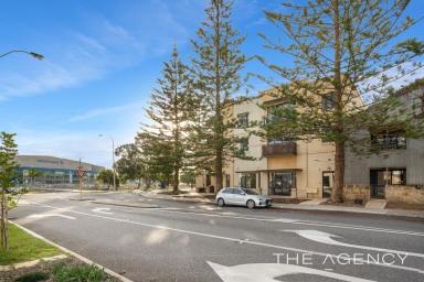Apartment For Sale - WA - Fremantle - 6160 - Fremantle Living - Secure, Stylish & Central  (Image 2)