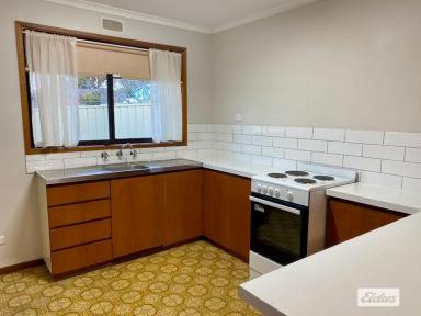 Townhouse For Lease - VIC - Strathdale - 3550 - Quiet Court Living Near Kennington Reservoir  (Image 2)