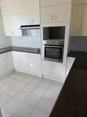 Townhouse For Lease - NSW - Goulburn - 2580 - LOW MAINTENANCE - 3 BEDROOMS  (Image 2)