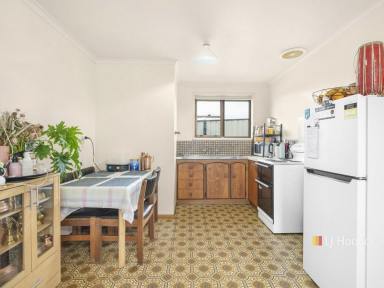 Unit For Sale - TAS - Devonport - 7310 - Solid Investment or Downsizer  (Image 2)