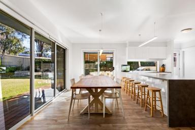 House For Sale - VIC - Golden Square - 3555 - Modern Family Living with Style and Space  (Image 2)