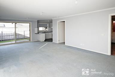Unit For Lease - VIC - Cranbourne - 3977 - Low Maintenance Living in the Heart of Cranbourne  (Image 2)
