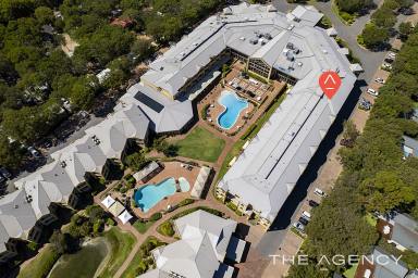 Apartment For Sale - WA - Broadwater - 6280 - Opulent Beachside Accommodation!  (Image 2)