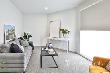 House For Sale - VIC - Mildura - 3500 - Luxury & Lifestyle - Brand New, Immaculate, Quality Home  (Image 2)