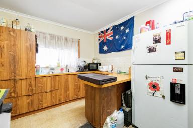House For Sale - VIC - Merbein - 3505 - Solid Start or Smart Investment in the Heart of Merbein  (Image 2)