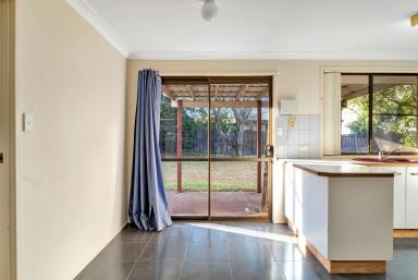 House For Lease - QLD - Kearneys Spring - 4350 - Neat and Tidy Home in Sought After Kearney's Spring  (Image 2)