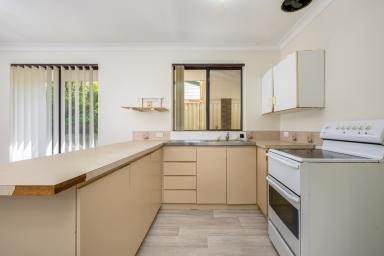 House For Sale - WA - Parmelia - 6167 - Charming Family Home in Prime Parmelia Location!  (Image 2)