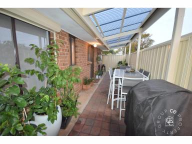 Unit For Lease - SA - Queenstown - 5014 - Delightfully Renovated Unit  (Image 2)