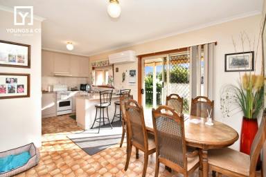 Unit For Sale - VIC - Mooroopna - 3629 - Spacious Town House in one of Mooroopna's Best Locations!  (Image 2)