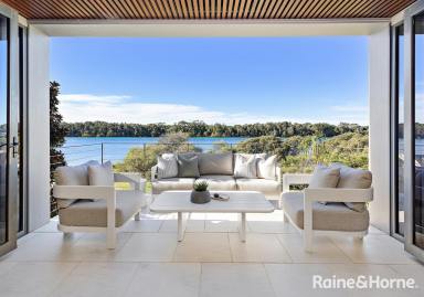 House For Sale - NSW - Minnamurra - 2533 - A Sunny North East Facing Waterfront Masterpiece in Minnamurra!!  (Image 2)