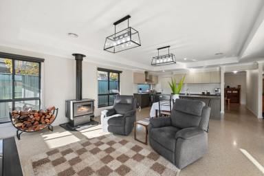 House For Sale - VIC - Junortoun - 3551 - Family Living with Bushland Outlook  (Image 2)