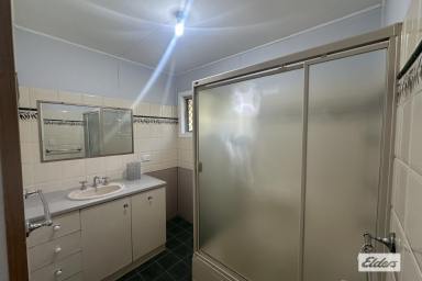 Acreage/Semi-rural For Lease - QLD - Forest Hill - 4342 - ACREAGE AND LARGE HOME READY TO RENT  (Image 2)