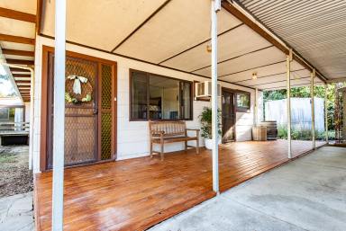 House For Sale - SA - Naracoorte - 5271 - Rare Opportunity - 4 Bedrooms,  9.94 acres - Zoned:  Rural Living  (Image 2)
