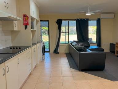 Unit For Lease - NSW - Diamond Beach - 2430 - RESORT STYLE LIVING  (Image 2)