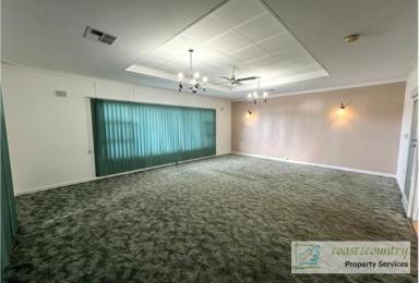 House For Lease - SA - Murray Bridge - 5253 - Huge Family Home with Solar Panels!  (Image 2)