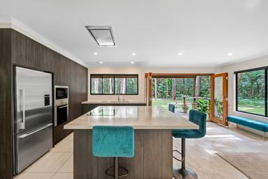 House For Lease - QLD - Doonan - 4562 - Acreage Living at its Best  (Image 2)
