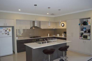 House For Lease - WA - Treeby - 6164 - Modern Family Home with Space, Style & Comfort Available from 1st July!  (Image 2)