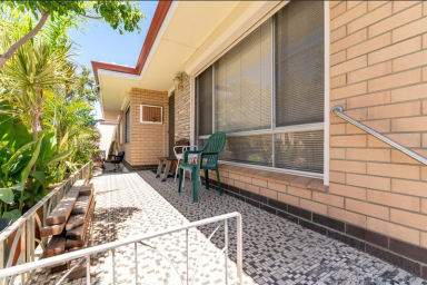 House For Sale - WA - Westminster - 6061 - ENDLESS POTENTIAL!  (Image 2)