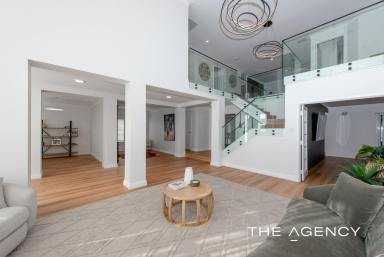House For Sale - WA - Iluka - 6028 - A Life of Luxury!  (Image 2)
