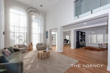 House For Sale - WA - Iluka - 6028 - A Life of Luxury!  (Image 2)