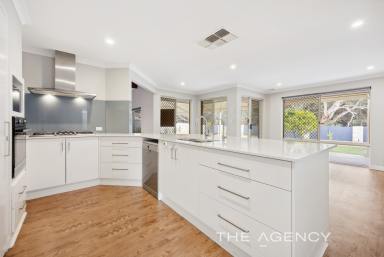 House For Sale - WA - Wilson - 6107 - Tranquil Family Living on the Edge of Nature  (Image 2)