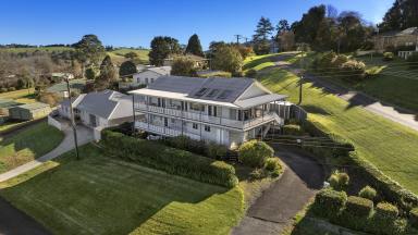 House For Sale - NSW - Dorrigo - 2453 - Gorgeous family home offers multi-generational living, close to town, great views!  (Image 2)