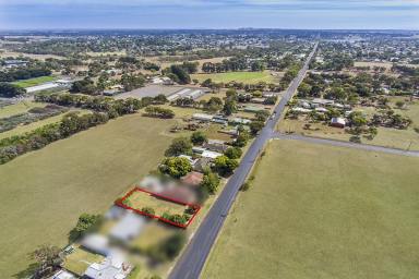 Residential Block For Sale - VIC - Hamilton - 3300 - Desirable building block  (Image 2)