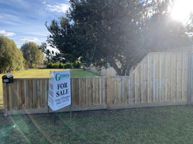 Residential Block For Sale - VIC - Hamilton - 3300 - Desirable building block  (Image 2)