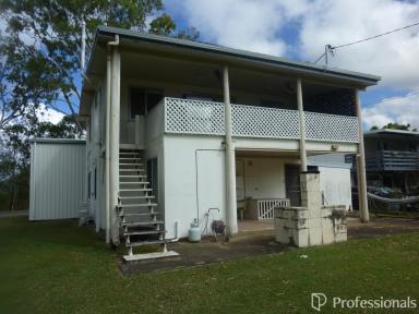 House For Sale - QLD - Seaforth - 4741 - Living Near Sand & Sea!  (Image 2)