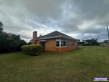 House For Lease - QLD - Kingaroy - 4610 - Lovely Brick Home on Corner Block - Great Shed!  (Image 2)