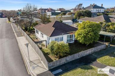 House For Sale - TAS - Ulverstone - 7315 - LOCATION AND POTENTIAL  (Image 2)