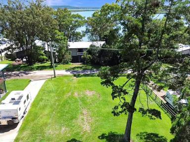 Residential Block Sold - QLD - Macleay Island - 4184 - 931m2 - Water views  (Image 2)
