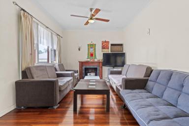 House For Sale - WA - Wilson - 6107 - Potential Plus With Old World Charm  (Image 2)