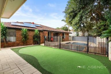 House For Sale - WA - Kardinya - 6163 - The Ultimate Crowd-Pleaser!  (Image 2)
