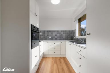 Unit For Sale - VIC - Yarram - 3971 - LOW MAINTENANCE UNIT - MODERN UPGRADES!  (Image 2)