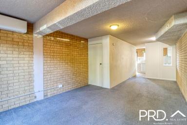 House For Lease - NSW - Kyogle - 2474 - Tidy and Conveniently Located Unit in the Heart of Kyogle  (Image 2)