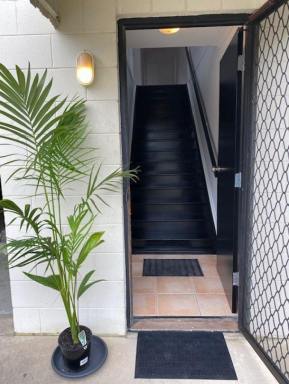 House For Lease - QLD - Caloundra - 4551 - 3brm Caloundra property close to beach, shops and schools  (Image 2)