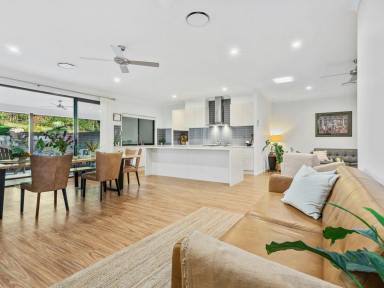 Acreage/Semi-rural For Sale - QLD - Maudsland - 4210 - YOU PROBABLY WON’T FIND A BETTER EXAMPLE OF MULTI FAMILY LIVING  (Image 2)