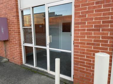 Industrial/Warehouse For Lease - NSW - Bathurst - 2795 - Unit 6, 2 Vale Road, Bathurst NSW 2795 (Image 2)