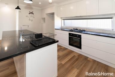 House For Lease - NSW - Turvey Park - 2650 - WELCOME TO WADE  (Image 2)
