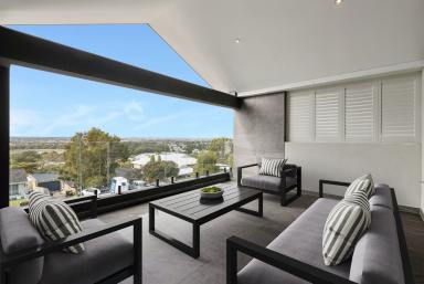 House For Sale - WA - Karrinyup - 6018 - In a Word: Impeccable.  (Image 2)