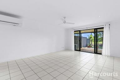 Townhouse For Sale - QLD - Eli Waters - 4655 - Easy Living Boutique Townhouse in Prime Location  (Image 2)