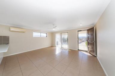 House For Sale - NSW - Tumut - 2720 - Prime Location  (Image 2)