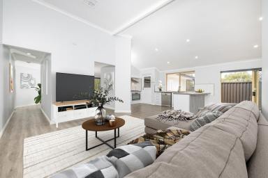 House For Sale - WA - Clarkson - 6030 - REJUVENATED GEM!!  (Image 2)