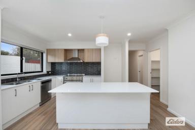 House For Lease - VIC - Kangaroo Flat - 3555 - Brand new four bedroom home - Built to impress  (Image 2)