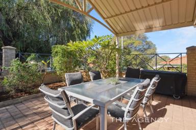 Villa For Sale - WA - Joondanna - 6060 - Spacious Front Villa with Private Driveway & No Strata Fees  (Image 2)