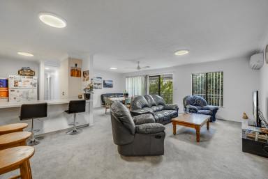 Unit Sold - QLD - South Toowoomba - 4350 - Spacious and Low-Maintenance Living in Prime South Toowoomba Location  (Image 2)