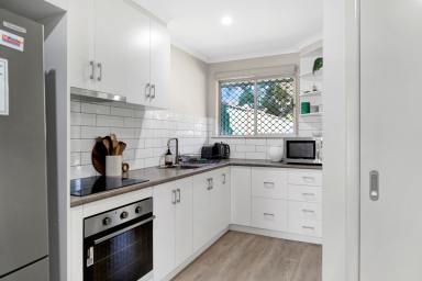 Unit For Lease - QLD - South Toowoomba - 4350 - Stylish, Low-Maintenance Living in a Prime Location  (Image 2)