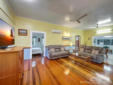 House For Sale - QLD - Mareeba - 4880 - RIVERFRONT CHARM WITH DUAL LIVING POTENTIAL  (Image 2)